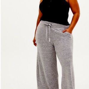 SUPER SOFT PLUSH DRAWSTRING WIDE LEG LOUNGE PANT